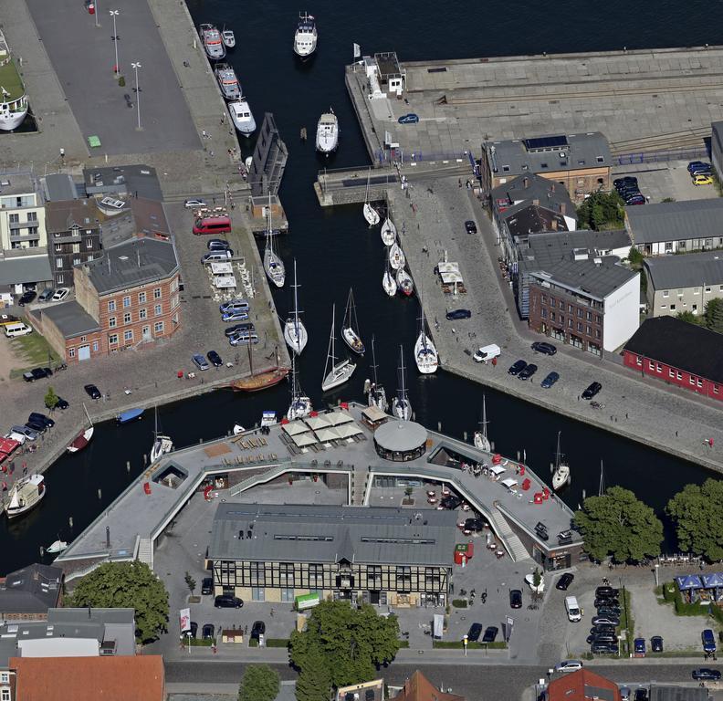 Hochwertige Im Stralsunder Hafen Appartement *